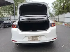 2021 Mazda 3 2.0L AT, белый — фото 19