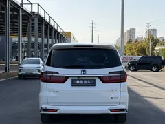 2024 Honda Odyssey 2.0L e:HEV Hybrid, белый — фото 6