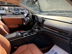 2024 Honda Odyssey 2.0L e:HEV Hybrid, белый — фото 8