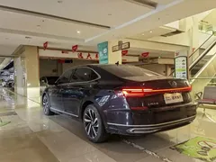 2022 Volkswagen Passat 330TSI Luxury, чёрный — фото 18