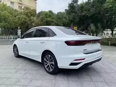 2023 Geely Emgrand 4th Gen Champion 1.5L CVT Premium, белый — фото 7