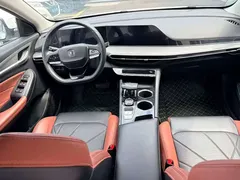 2020 Changan Eado PLUS 1.4T GDI DCT Premium, белый — фото 4