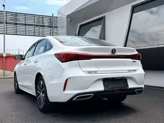 2020 Changan Eado PLUS 1.4T GDI DCT Premium, белый — фото 9