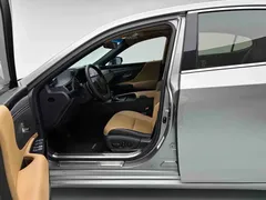 2022 Lexus ES 300h Premium — фото 4