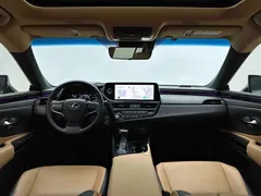 2022 Lexus ES 300h Premium — фото 6