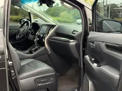 2021 Toyota Vellfire 2.5L Hybrid HV Ultimate, чёрный — фото 15
