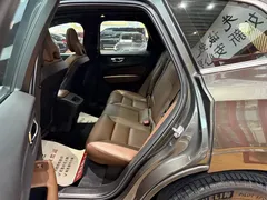 2022 Volvo XC60 4WD Zhiyi Luxury — фото 6