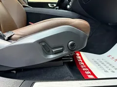 2022 Volvo XC60 4WD Zhiyi Luxury — фото 25