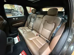 2022 Volvo XC60 4WD Zhiyi Luxury — фото 32