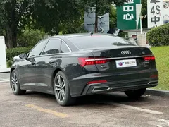 2022 Audi A6L 40 TFSI Luxury Dynamic — фото 4