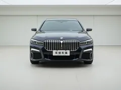 2021 BMW 7 Series 730Li M Sport Package, чёрный — фото 2