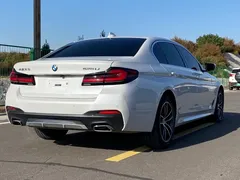 2022 BMW 5 Series 525Li M Sport Package, белый — фото 5