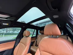 2021 BMW X5 xDrive40i Premium M Sport Package, белый — фото 21