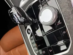 2021 BMW X5 xDrive40i Premium M Sport Package, белый — фото 25