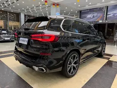 2022 BMW X5 40Li M Sport Package, чёрный — фото 28