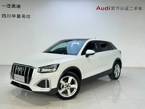 2022 Audi Q2L 35 TFSI Entry