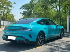 2024 Xiaomi SU7 RWD Long Range Smart Driving, синий — фото 9