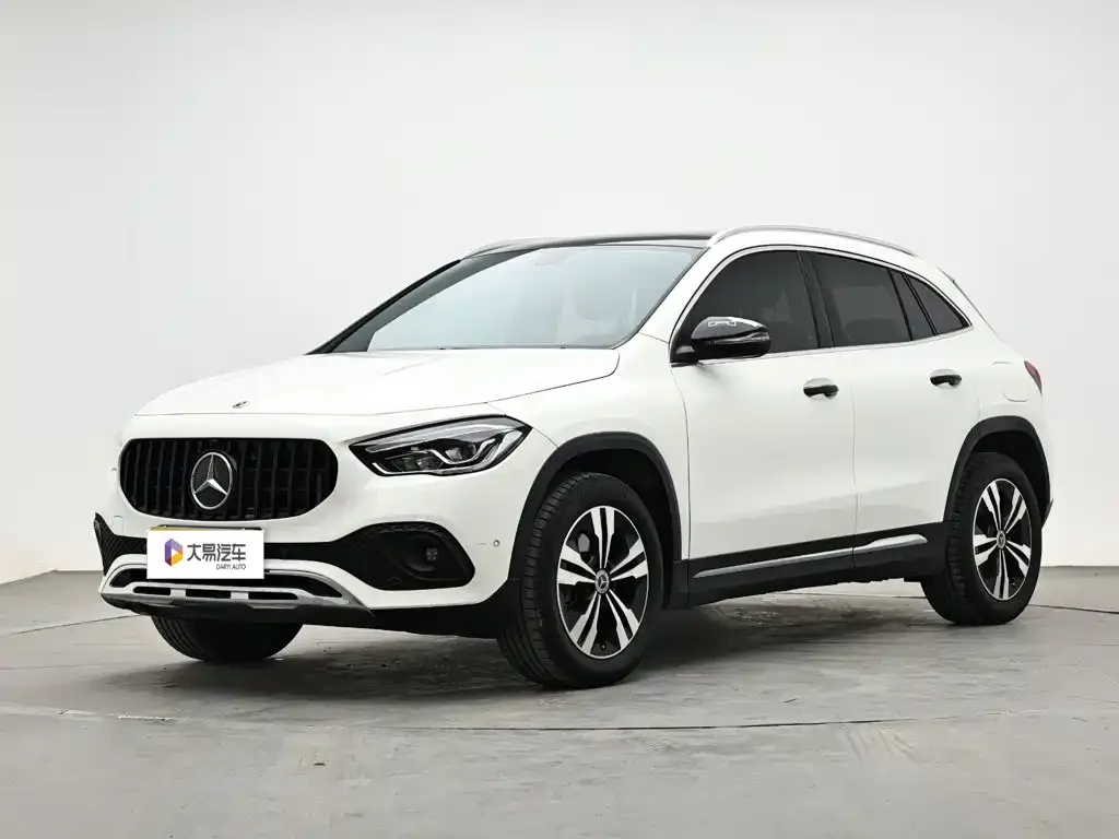 2020 Mercedes-Benz GLA 200