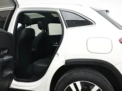 2020 Mercedes-Benz GLA 200, белый — фото 12