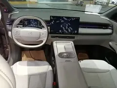 2025 Xpeng G6 625 Long Range Max Tech EV — фото 10