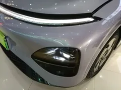 2025 Xpeng G6 625 Long Range Max Tech EV — фото 24