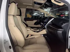 2021 Toyota Alphard Hybrid 2.5L Luxury, белый — фото 6