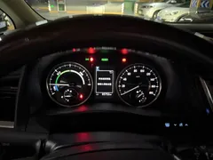 2021 Toyota Alphard Hybrid 2.5L Luxury, белый — фото 12