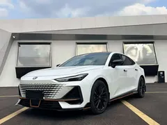 2023 Changan UNI-V 1.5T Sport, белый — фото 1