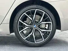 2021 BMW 5 Series 530Li Premium M Sport Package — фото 31