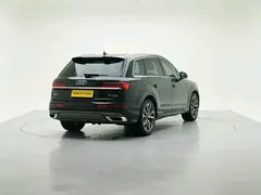 2022 Audi Q7 55 TFSI quattro S line Sport, чёрный — фото 7