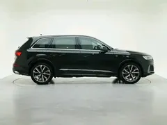 2022 Audi Q7 55 TFSI quattro S line Sport, чёрный — фото 8