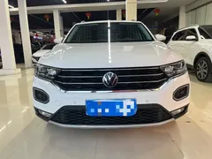 2022 Volkswagen T-Roc 280TSI DSG 2WD Comfort Plus, белый — фото 2