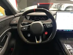 2025 Xiaomi SU7 Ultra Ultra, зелёный — фото 11