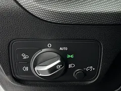 2022 Audi Q2L 35 TFSI Fashion Sport, белый — фото 18