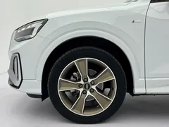2022 Audi Q2L 35 TFSI Fashion Sport, белый — фото 22