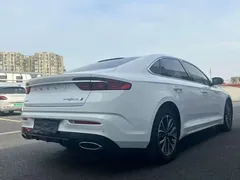 2023 Geely Preface 1.5TD Kunlun, белый — фото 6