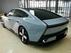 2025 Xpeng P7 750 4WD High Performance Ultra — фото 6