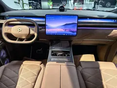 2026 Nio ES9 102kWh Executive Island Luxury, чёрный — фото 6