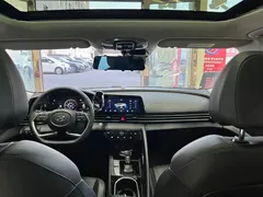 2022 Hyundai Elantra 1.5L CVT LUX Premium, белый — фото 12