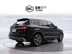 2021 Audi Q7 55 TFSI quattro S line Sport, чёрный — фото 3