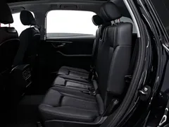 2021 Audi Q7 55 TFSI quattro S line Sport, чёрный — фото 16