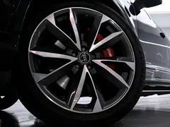 2021 Audi Q7 55 TFSI quattro S line Sport, чёрный — фото 19