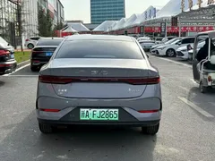 2026 BYD Qin PLUS DM-i PHEV 210KM — фото 8