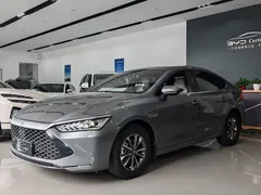2024 BYD Qin PLUS Honor DM-i PHEV 55km Leading — фото 1