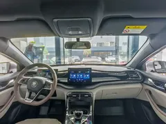 2024 BYD Qin PLUS Honor DM-i PHEV 55km Leading — фото 9