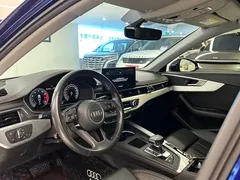 2022 Audi A4L 40 TFSI Luxury Sport, синий — фото 10