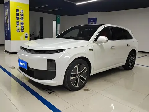 2024 Li Auto L6