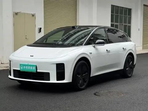 2025 Li Auto i6 2WD Standard