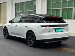 2025 Li Auto i6 2WD Standard, белый — фото 6