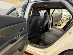 2022 Hyundai Elantra 1.5L CVT GLX Elite — фото 5